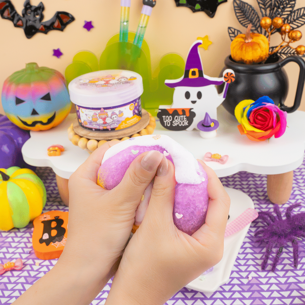 Sweet Scream Society 2 in 1 Signature Dome™ Slime