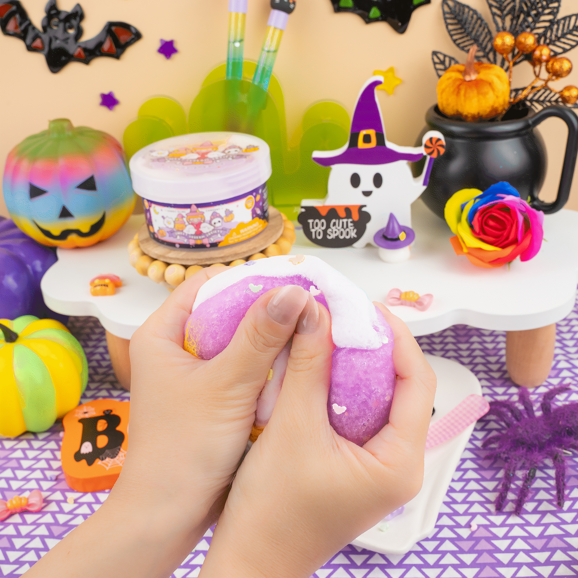 Sweet Scream Society 2 in 1 Signature Dome™ Slime