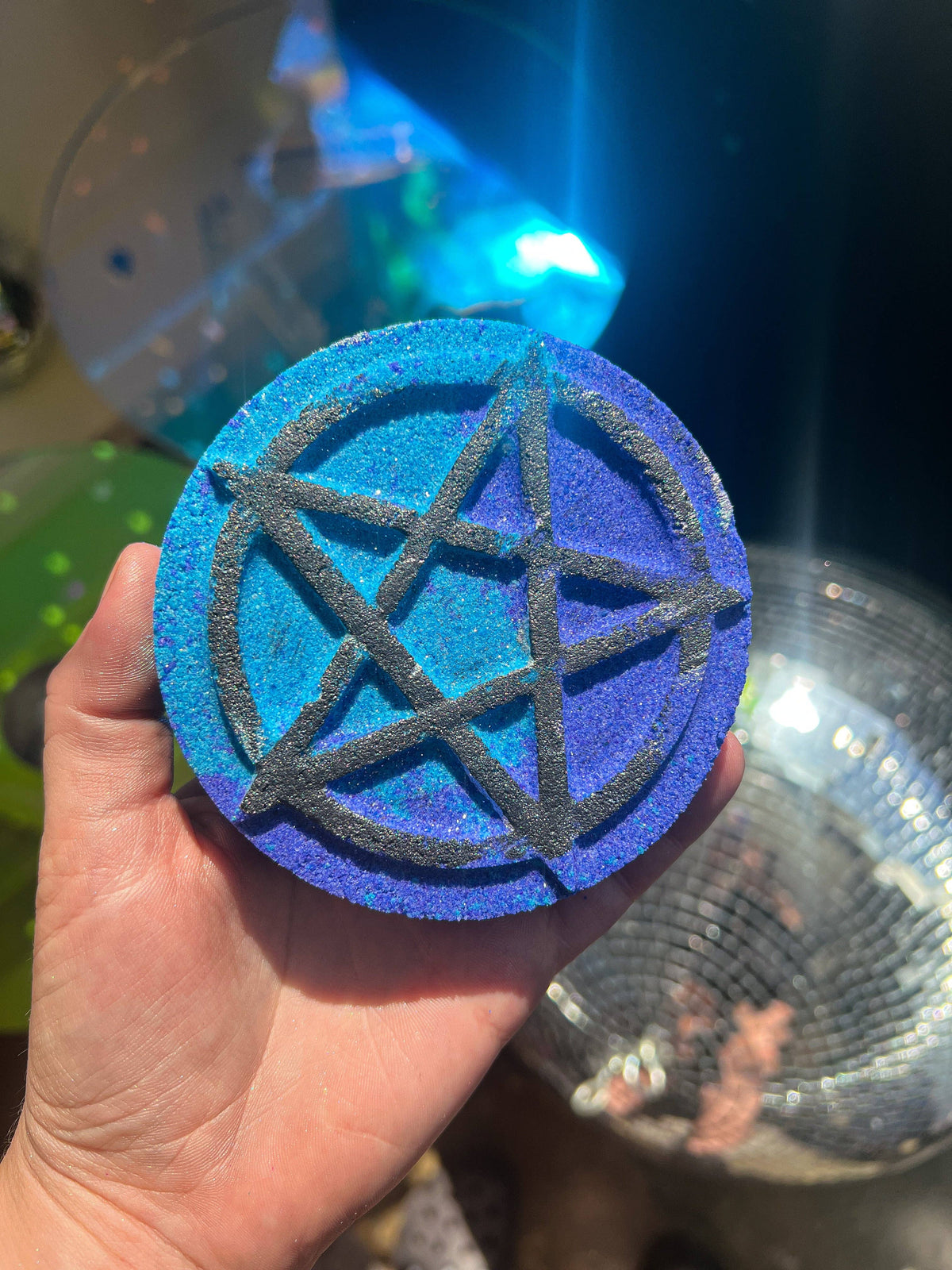 COVEN SOCIETY - Bath Bomb Infused with Surprise Crystal